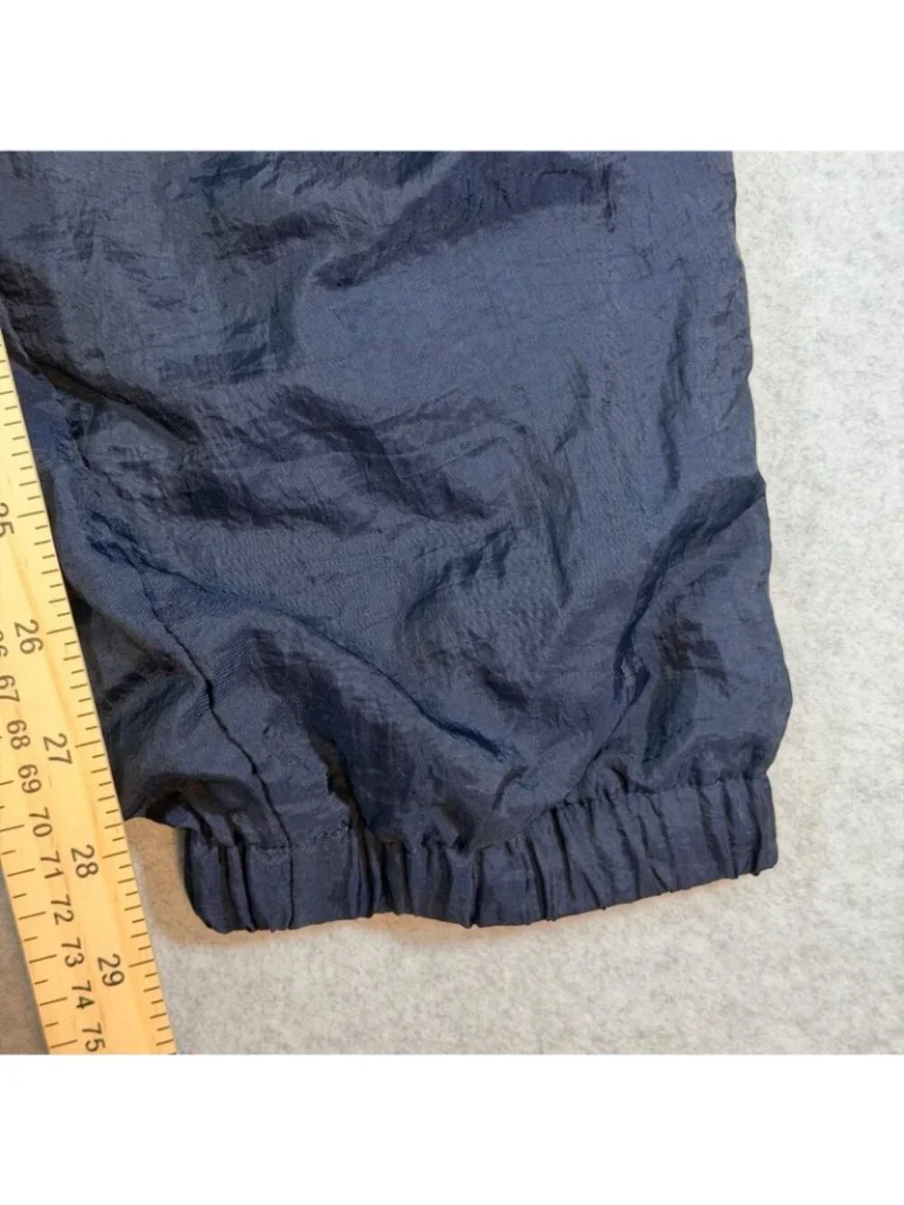 Bill Blass Menswear Men’s Large Navy Nylon Windbreaker Track Pants Elastic Waist